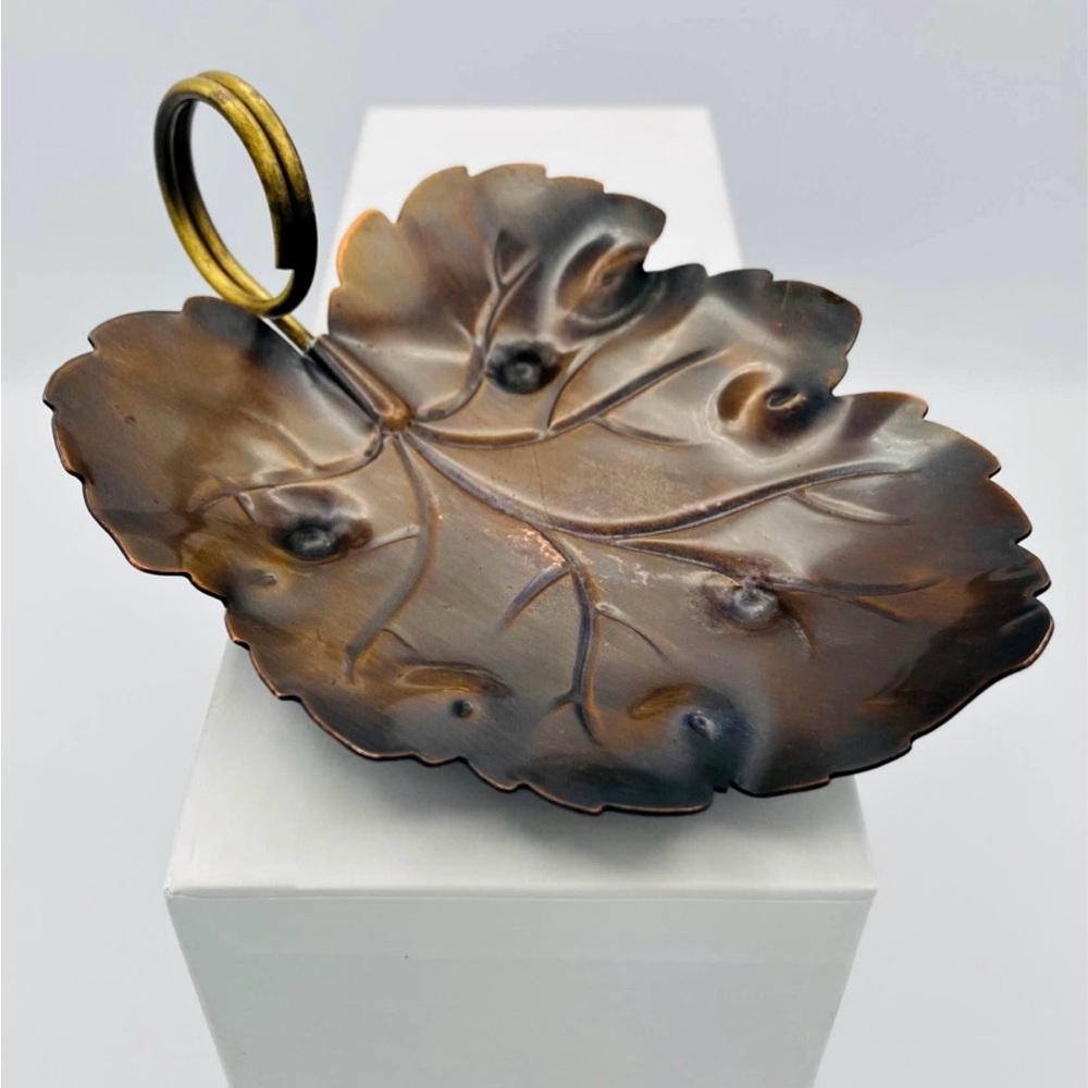Copper Leaf Trinket Dish by Coppercraft Guild of Canada 🇨🇦 NEW!